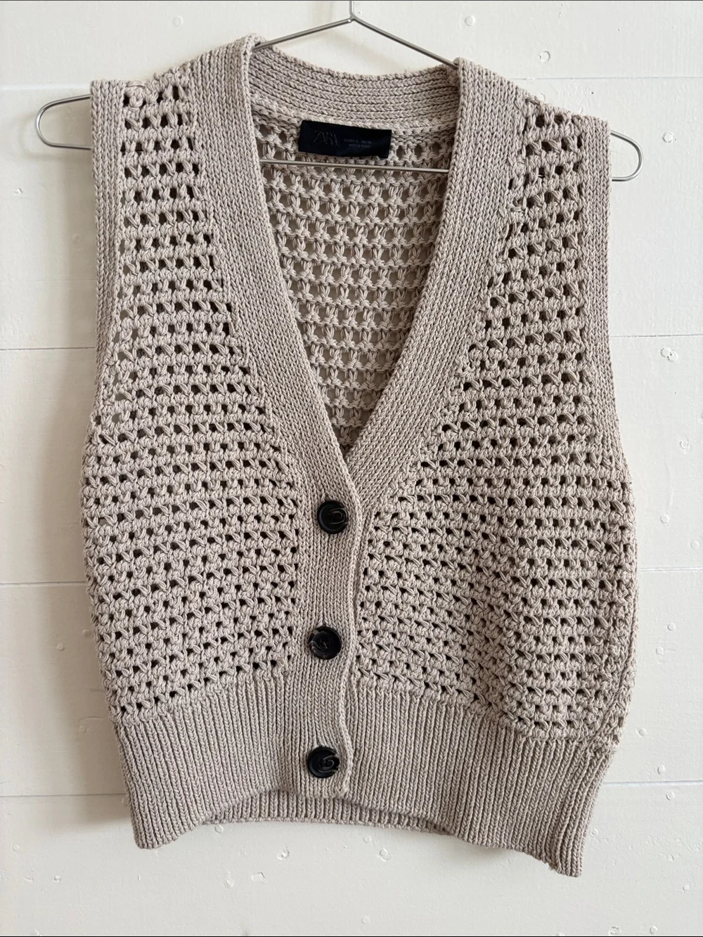 Zara Chunky Open-Knit Button Front Sweater Vest in Beige